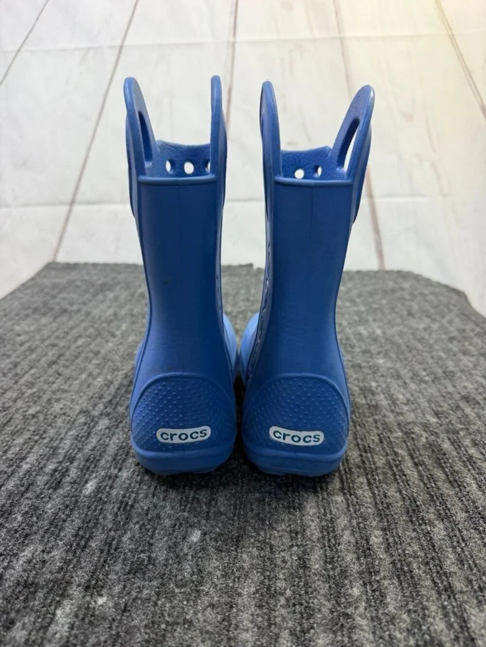 Crocs Handle It Rain Boots Blue Kids Size J1 Waterproof Pull-On Boots